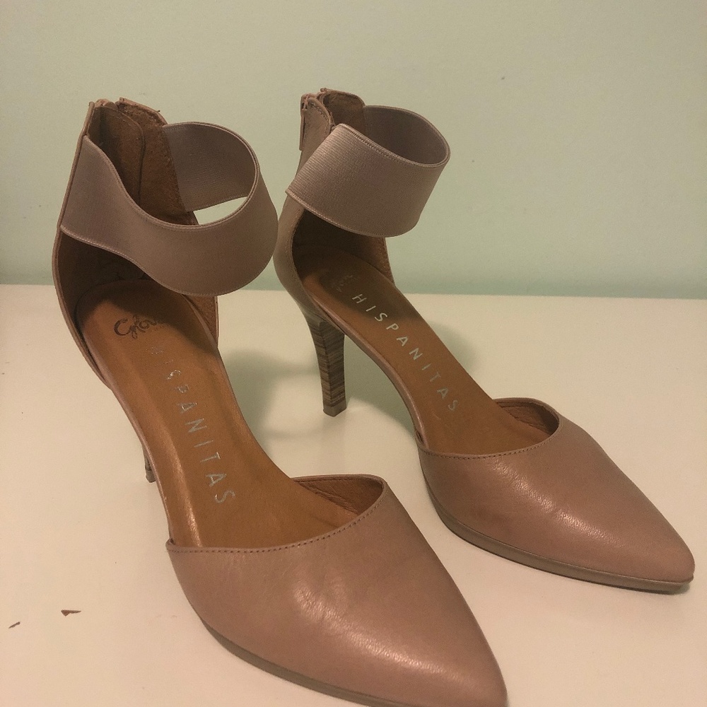 New Hispanitas leather pumps